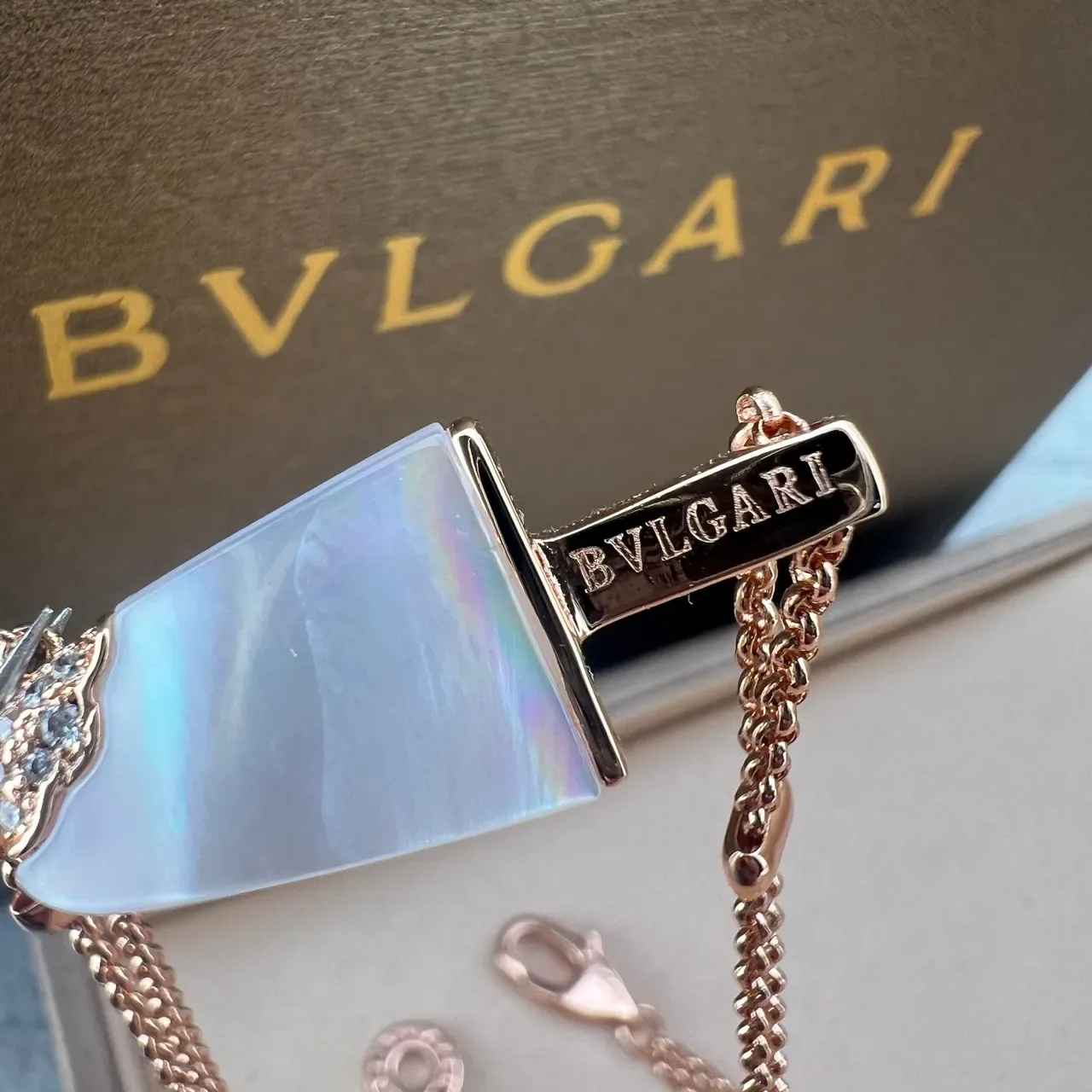 Bvlgari 金绿冰淇淋棒吊坠双链设计项链 2