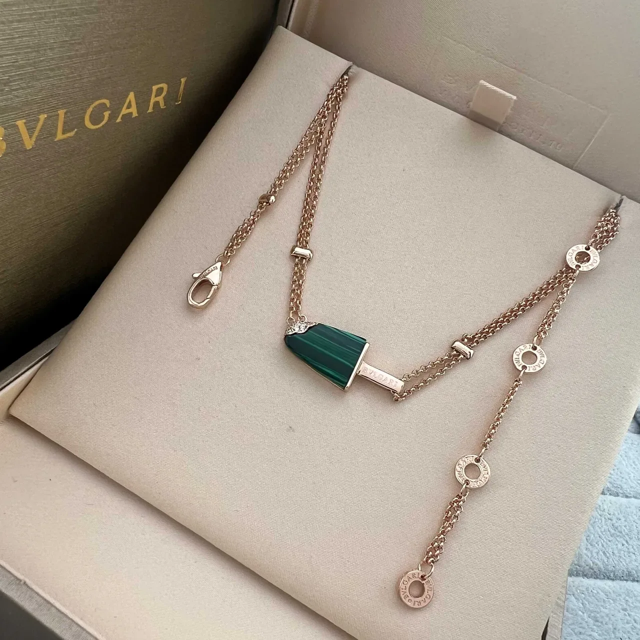 Bvlgari 金绿冰淇淋棒吊坠双链设计项链 4