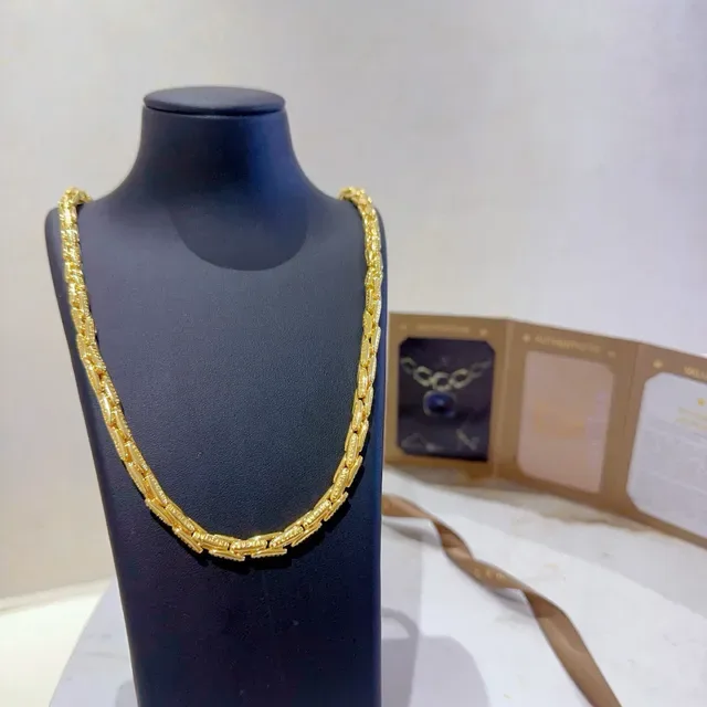 Bvlgari Gold Link Chain Necklace 6