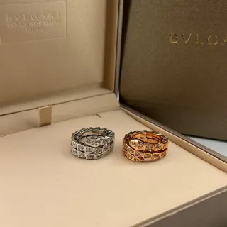 حلقة Bvlgari فضية ذهبية Tubogas-Style ملفوفة مع ألماس Pavé في روابط هندسية