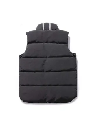 Canada Goose صدرية بنفسجي أسود مبطنة عالية الياقة 21