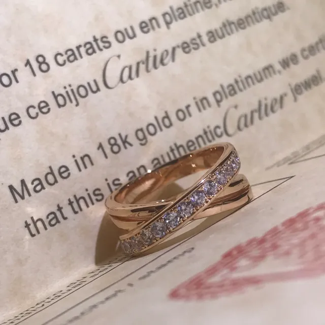 Cartier Etincelle de Cartier क्रॉस्ड Pavé अंगूठी 4