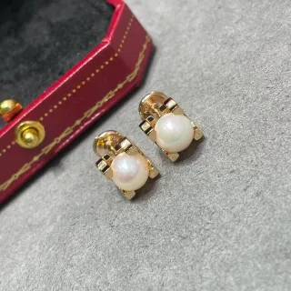 Cartier أقراط لؤلؤ أبيض ذهبي مع إعدادات القفص
