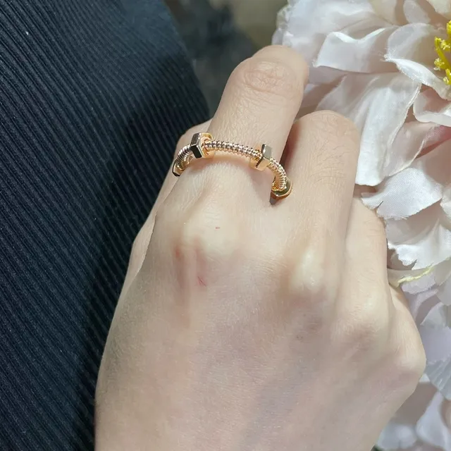 Cartier Juste un Clou Anéis motivo fio enrolado porca 7