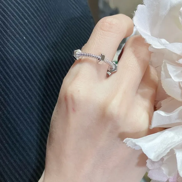 Cartier Juste un Clou Anéis motivo fio enrolado porca 8