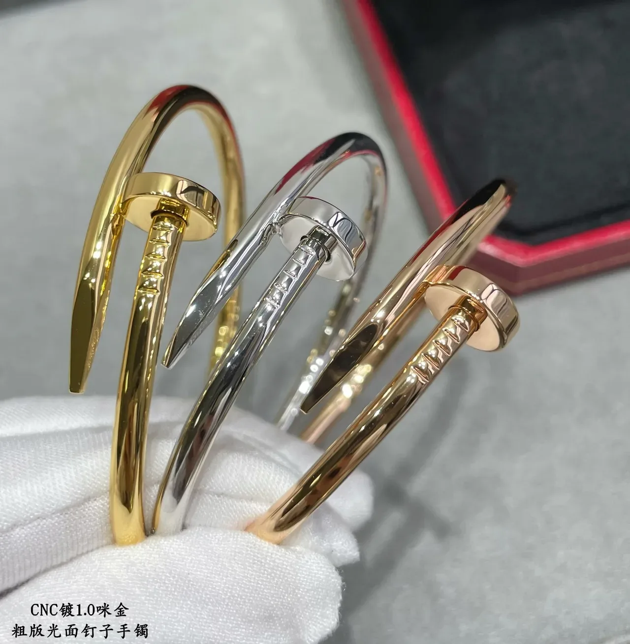 أساور Cartier Juste un Clou نمط المسامير معدن مصقول 4