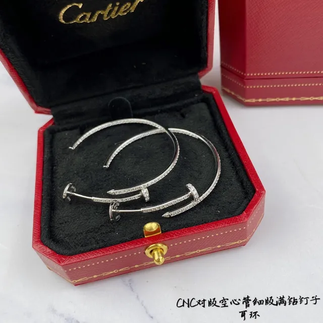 أقراط Cartier Juste un Clou Pavé الماس ذهب 5