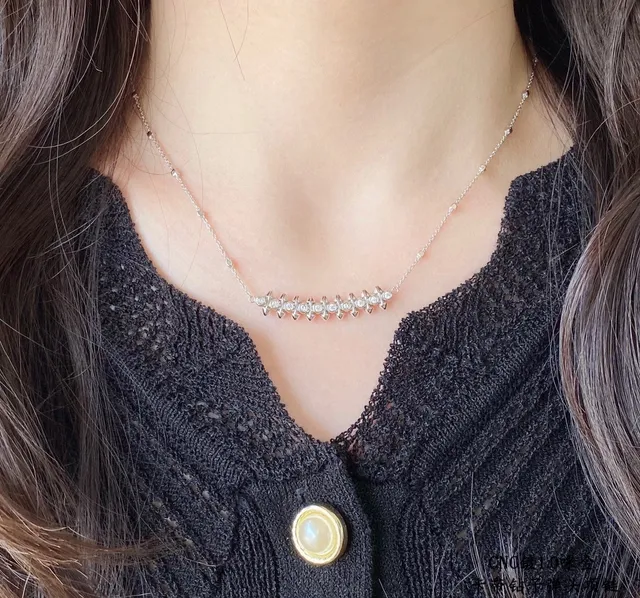 Cartier Juste un Clou Spiked Bar Pendant Necklace 9