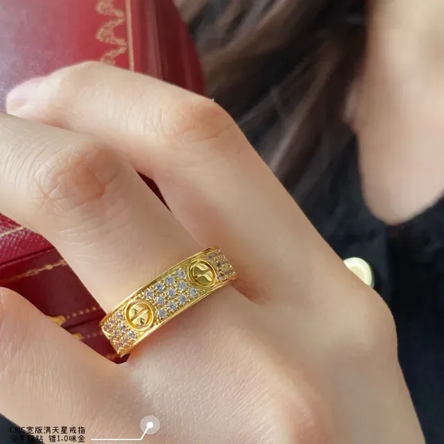 Cartier Juste un Clou চওড়া ব্যান্ড পাভে ডায়মন্ড রিং 9