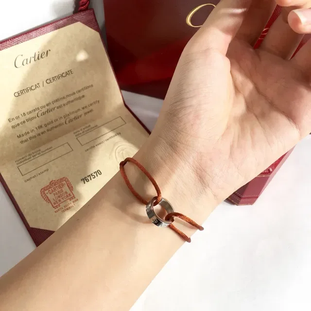 Cartier Love سوار فوشيا خيط حلقات متشابكة 6