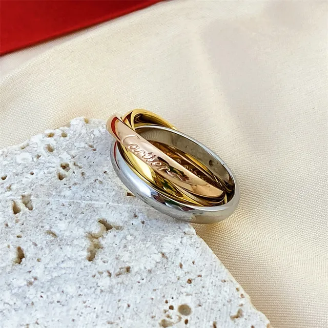 Cartier Trinity Gold Silver Interlocking Triple-Band Polished Metal Ring 4