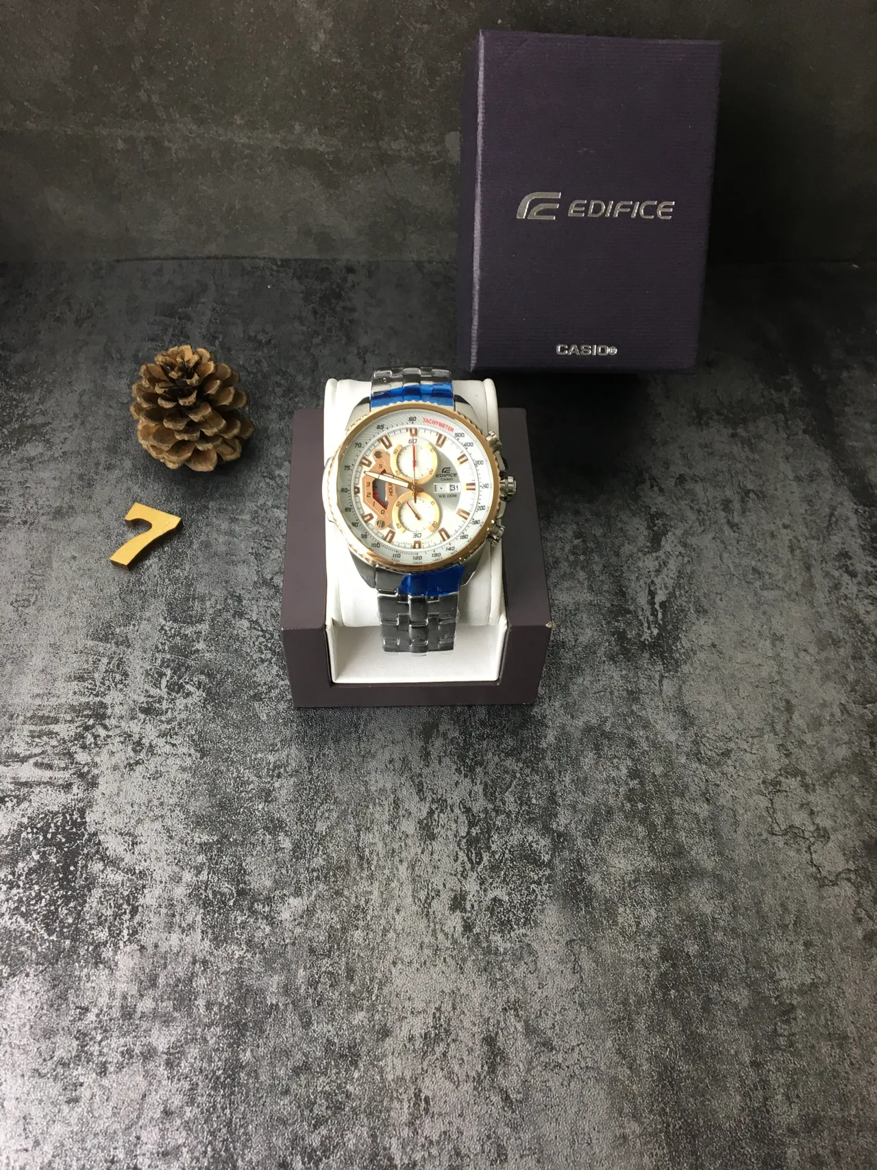Casio Edifice Plata Oro Cronógrafo Bisel Taquímetro Reloj 2