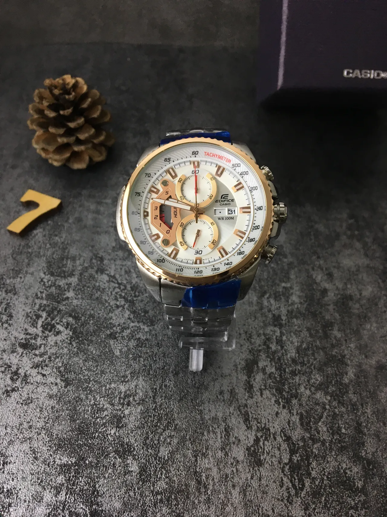 Casio Edifice Plata Oro Cronógrafo Bisel Taquímetro Reloj 4