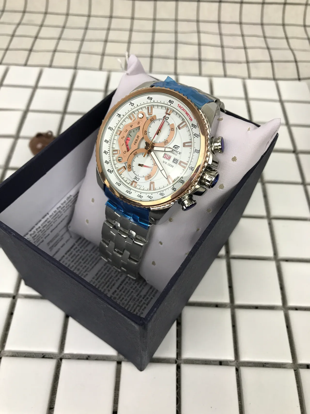 Casio Edifice Plata Oro Cronógrafo Bisel Taquímetro Reloj 8