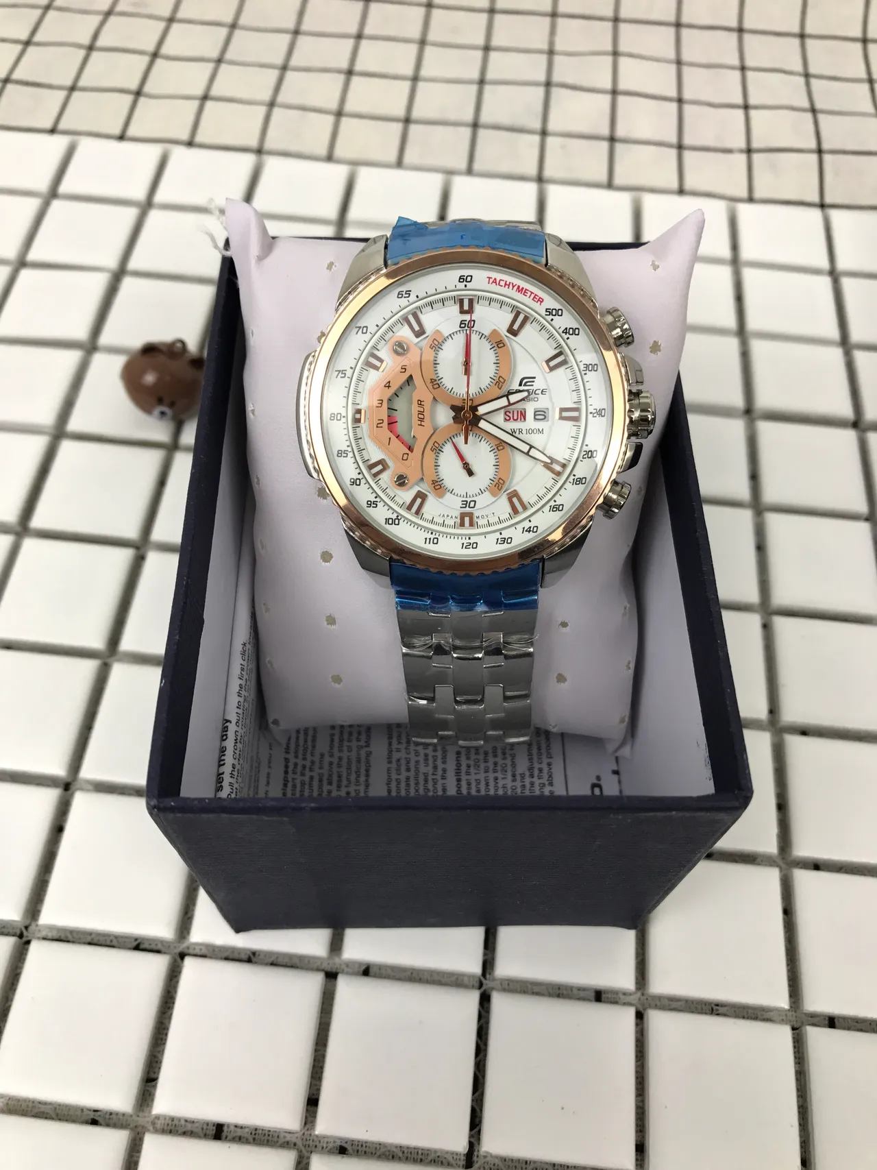 Casio Edifice Plata Oro Cronógrafo Bisel Taquímetro Reloj 9