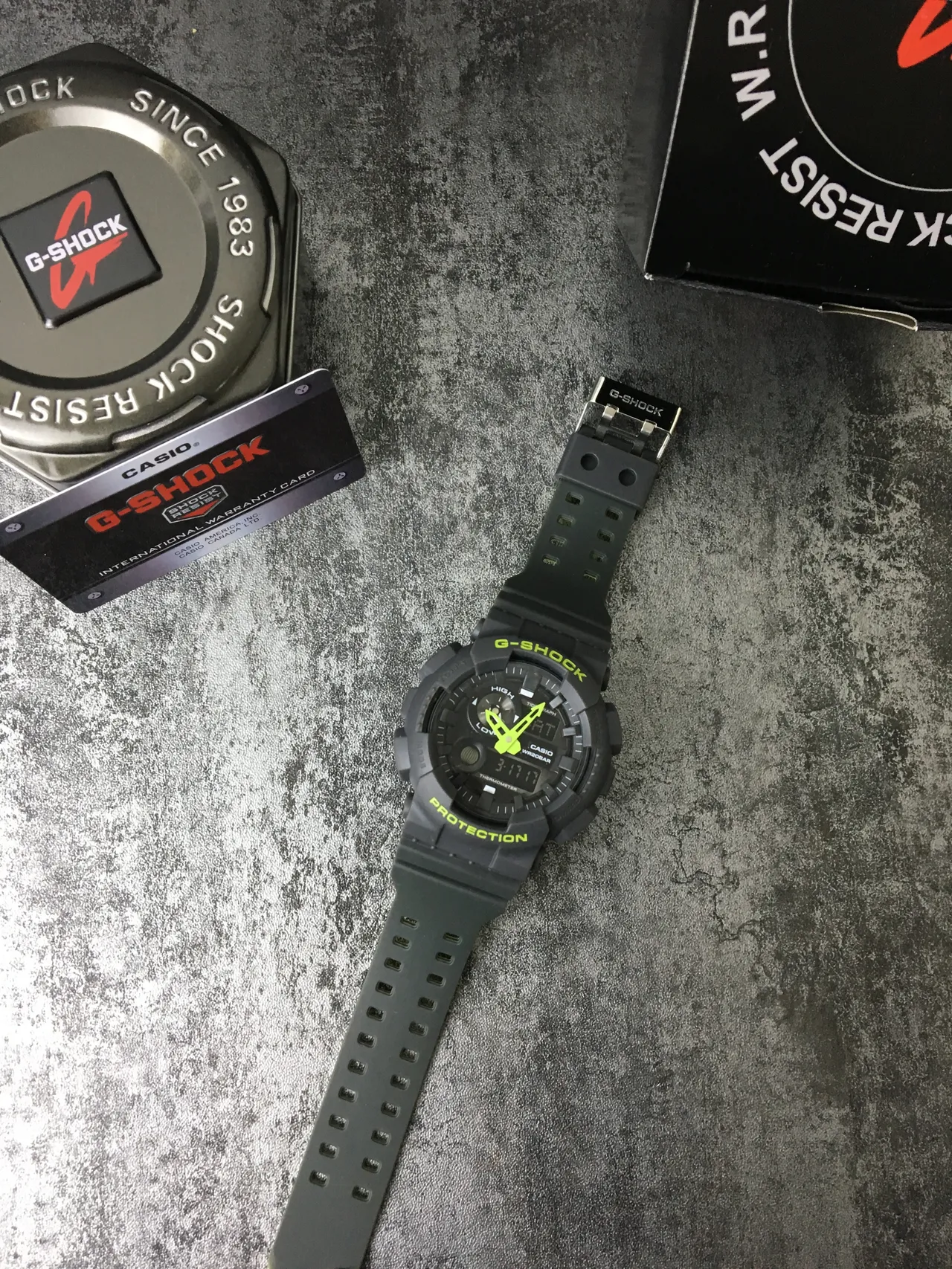 Casio G-Shock GA-100 Noir et Vert Lime Montre Sport 6