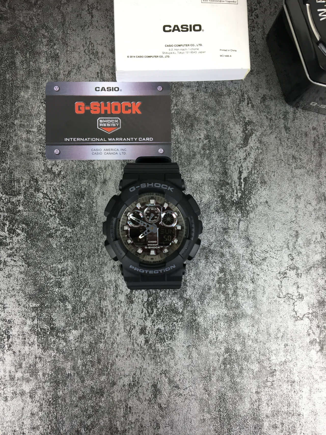 Casio G-Shock GA-100 磨砂黑树脂运动手表 2