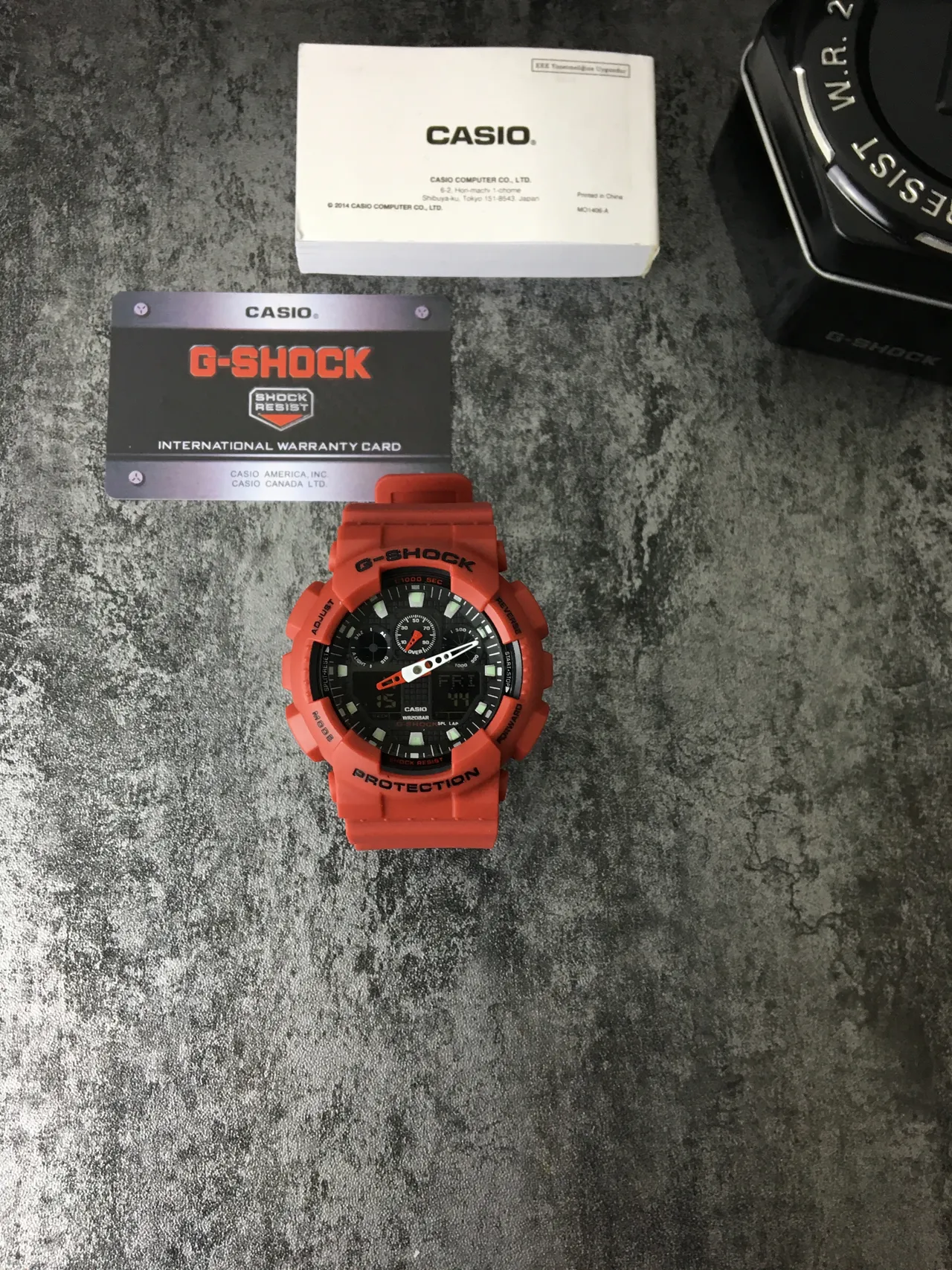 Casio G-Shock GA-100 橙色树脂运动手表 2