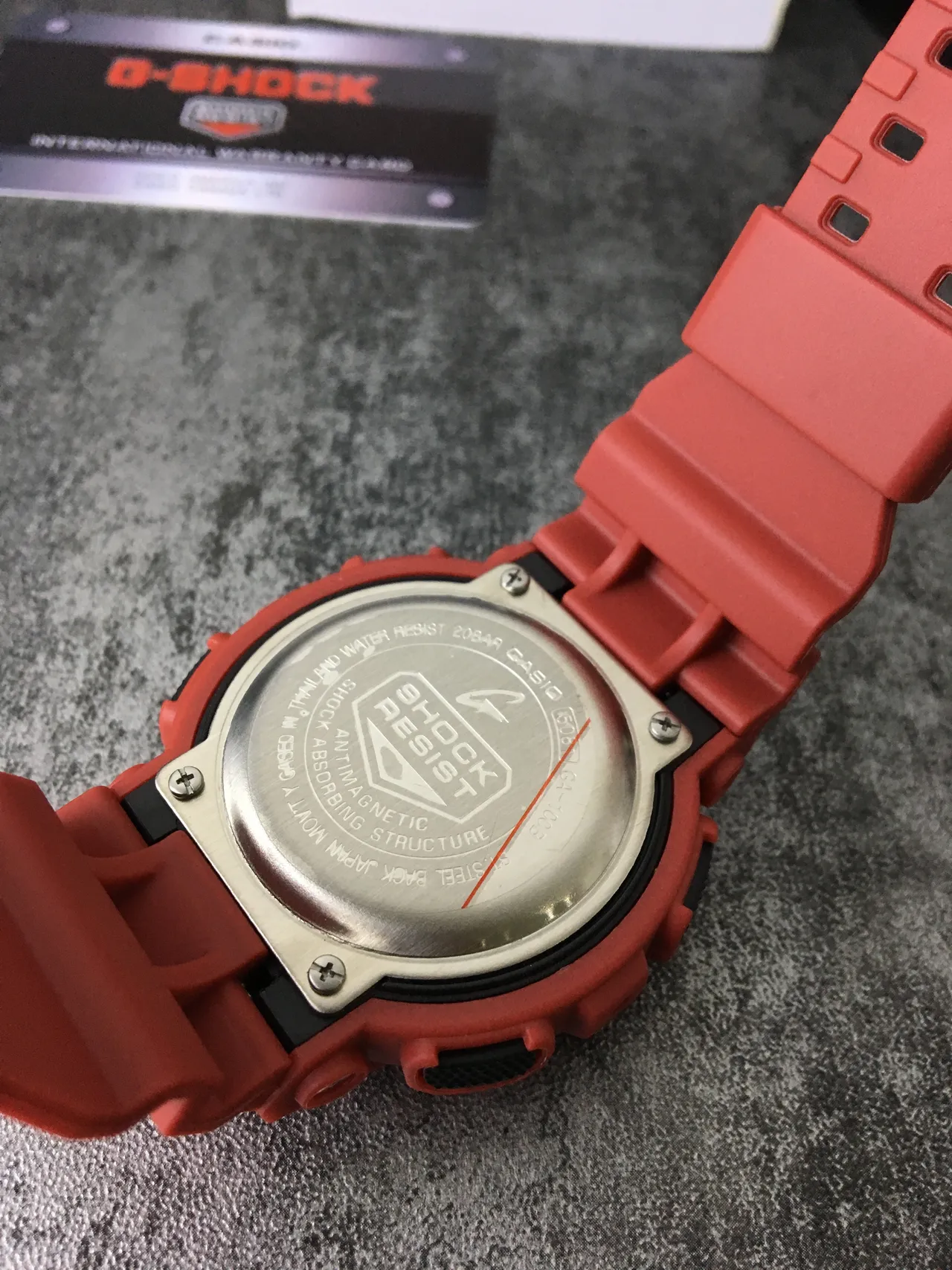 Casio G-Shock GA-100 橙色树脂运动手表 3