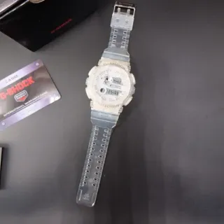 Casio G-Shock GA-100 ساعة رياضية من ريزين شفاف