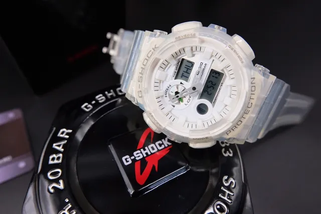 Casio G-Shock GA-100 पारदर्शी रेजिन स्पोर्ट्स वॉच 3