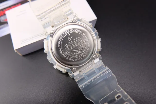 Casio G-Shock GA-100 पारदर्शी रेजिन स्पोर्ट्स वॉच 4