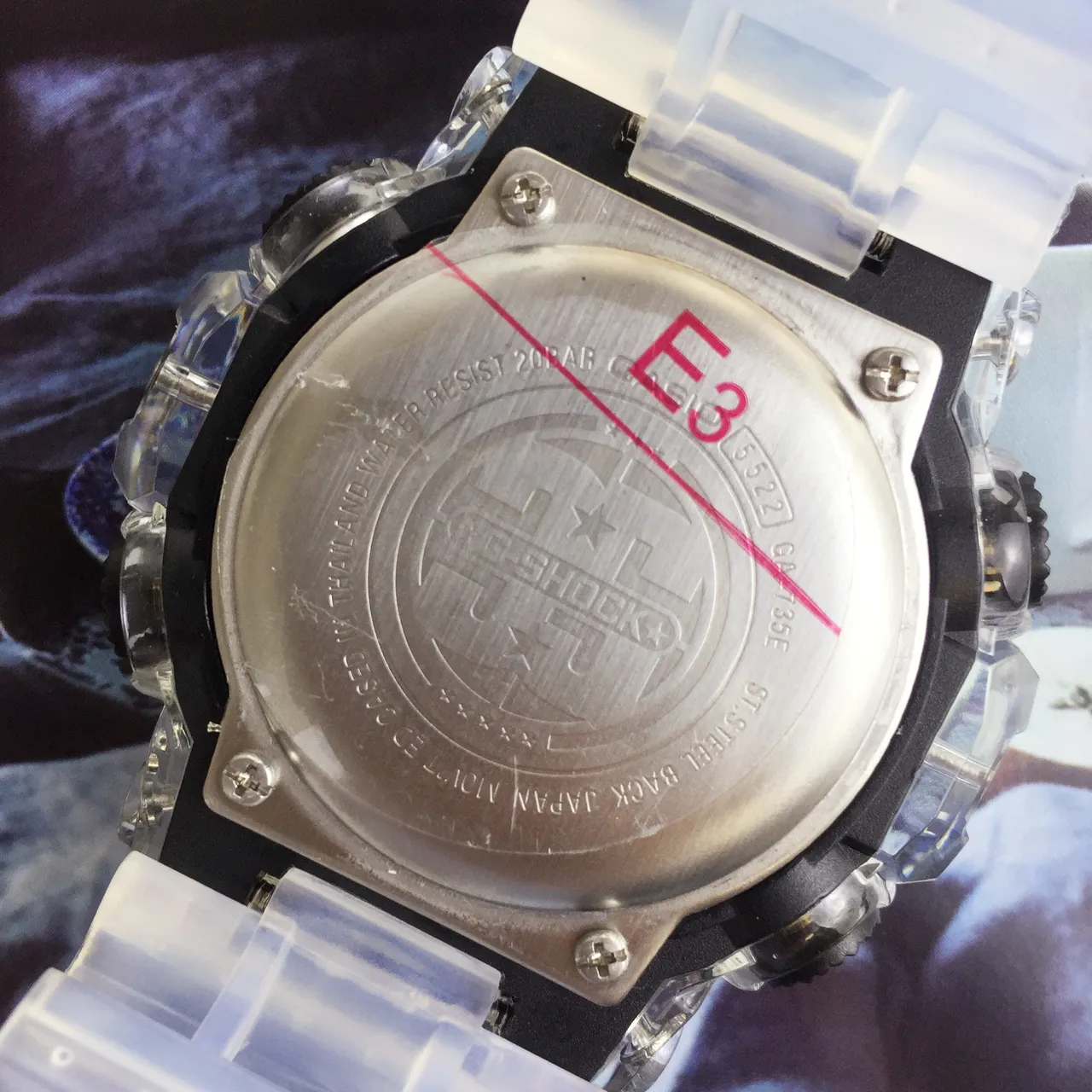 कासियो G-Shock GA-100 पारदर्शी रेजिन स्पोर्ट्स वॉच 4