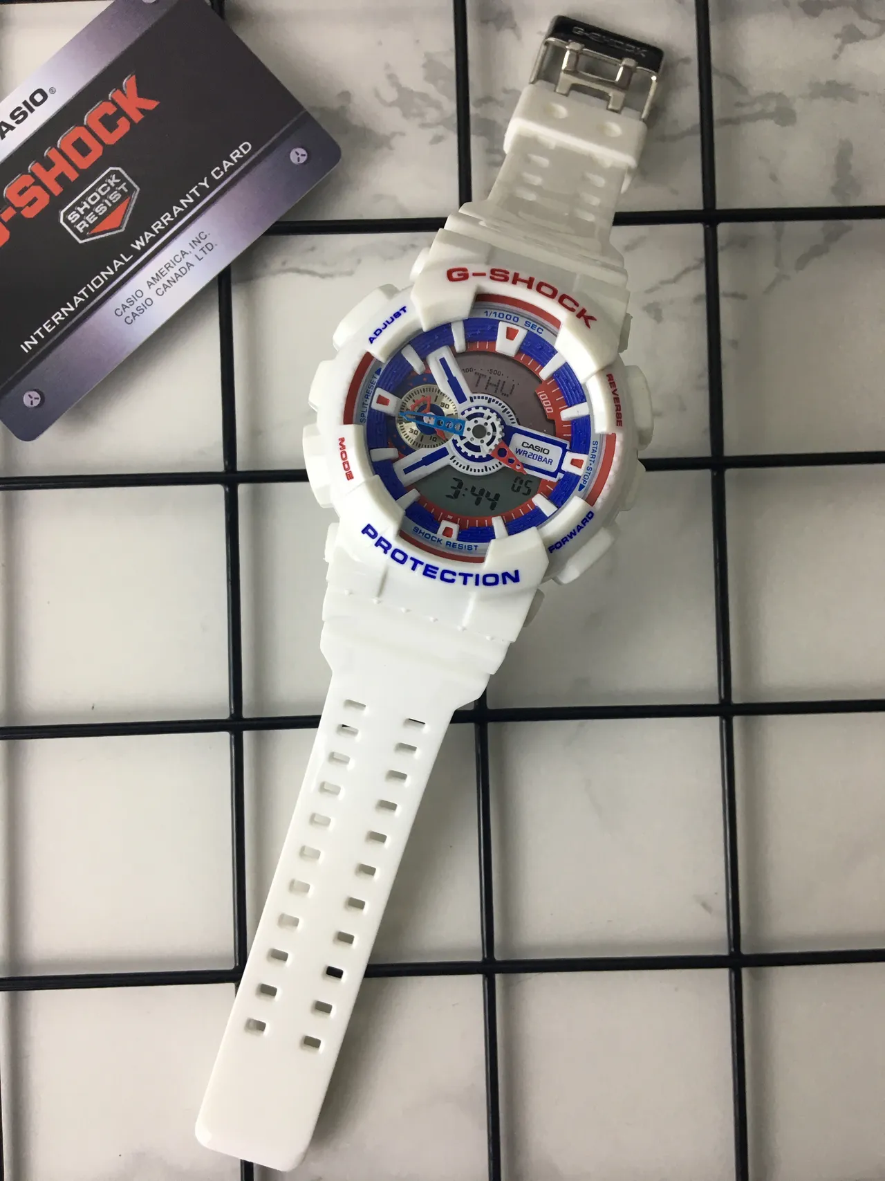 Casio G-Shock GA-110 白红蓝运动手表 6