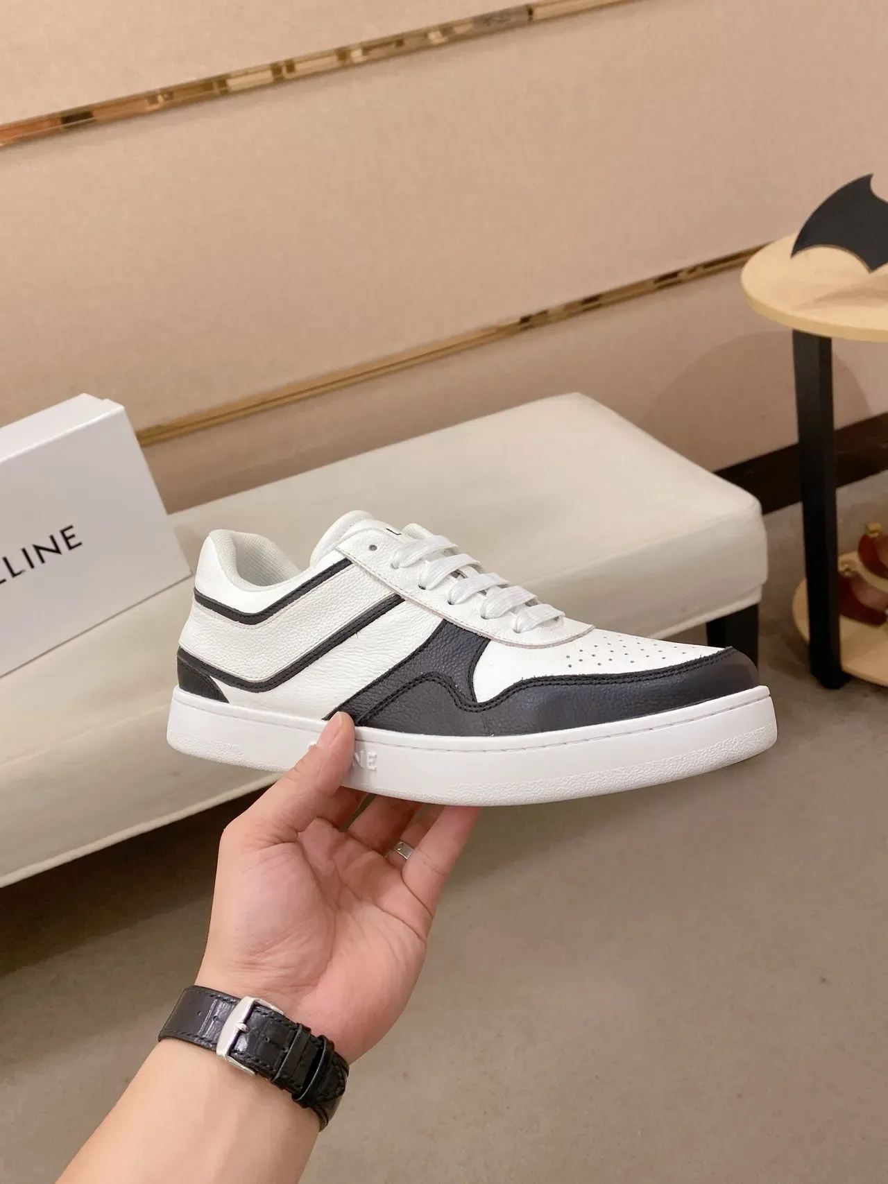 Celine CT-01 সাদা ও কালো চামড়ার লাইফস্টাইল স্নিকার 5