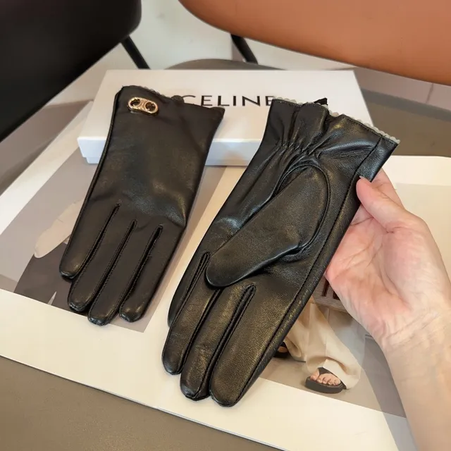 Celine Triomphe 黑白光滑褶皱手腕皮革手套 5