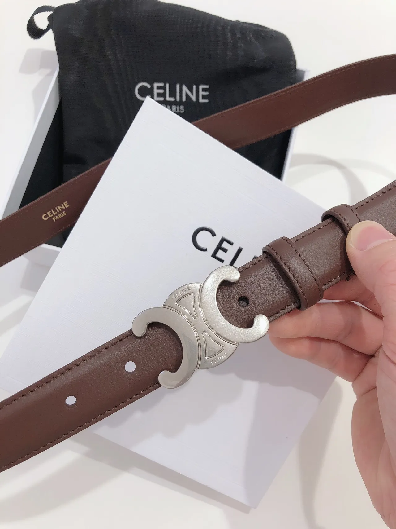 Celine Triomphe বাদামী রূপালী Interlocking ডাবল-সি বাকেল চকচকে চামড়ার বেল্ট 2