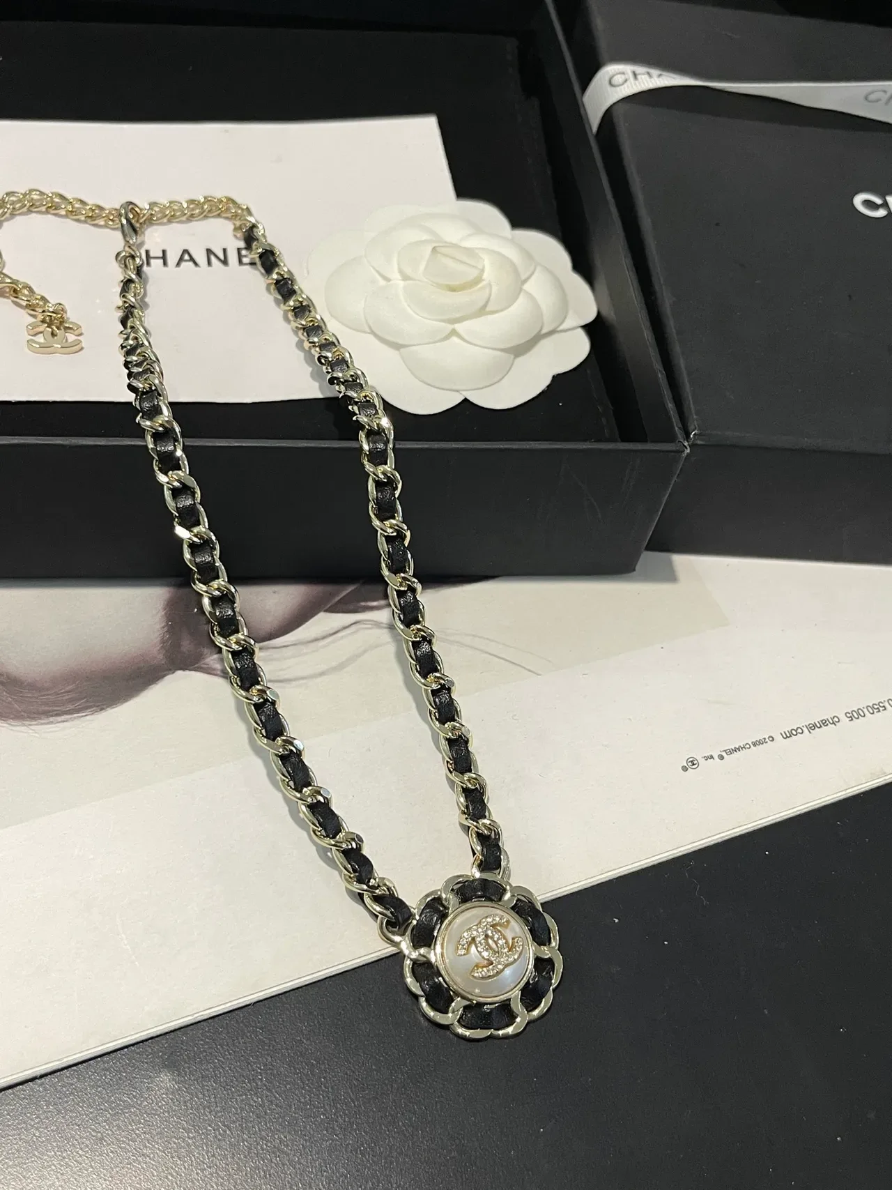Chanel Black Gold Chain-and-Leather Link Construction Camellia-Inspired Pendant Frame Necklace 10