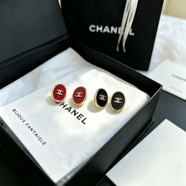 Chanel Black Gold Oval Stud Enamel Earrings 6