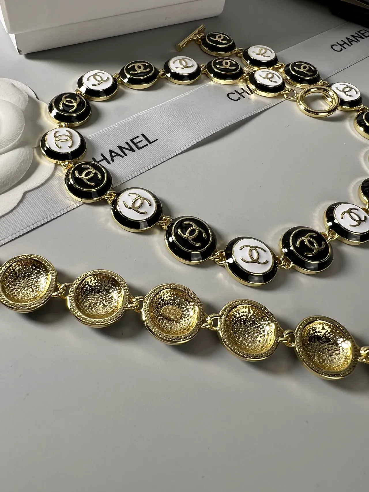Chanel CC Logo Link Bracelet Black White Enamel Disc Links Interlocking Bracelet 2