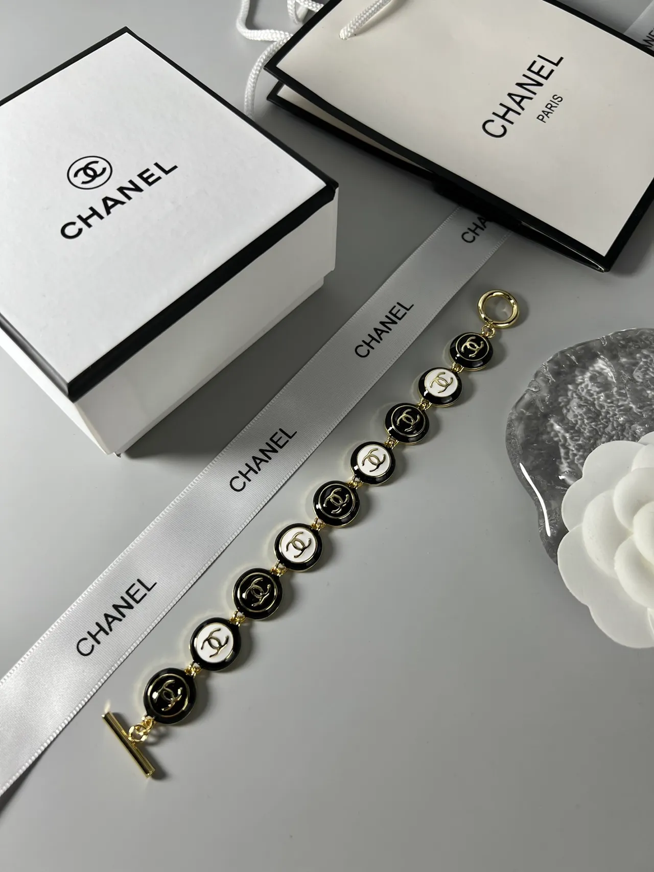 Chanel CC Logo Link Bracelet Black White Enamel Disc Links Interlocking Bracelet 9