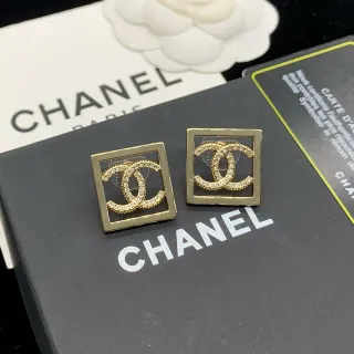 Chanel CC مربعات Pavé كريستال ذهبي