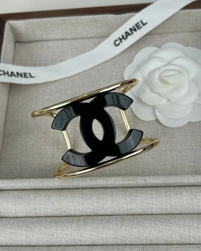 Chanel Classic Flap কালো সোনালী কোয়িল্টেড ডায়মন্ড স্টিচিং CC Turn-Lock ক্লাস্প হ্যান্ডব্যাগ 8