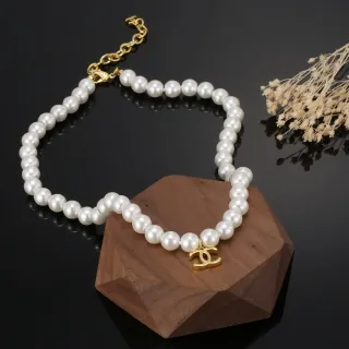 Chanel 经典珍珠项链 白金链条 CC 吊坠