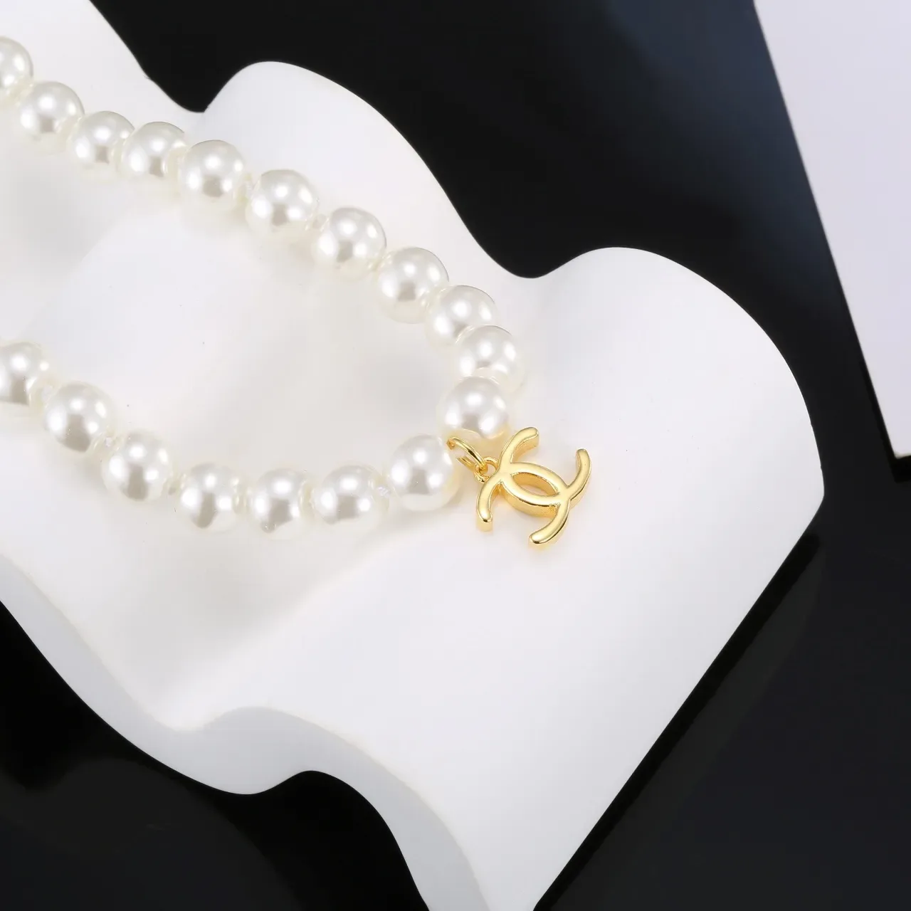 Chanel Classic Pearl Necklace White Gold Strand CC Pendant Necklace 6
