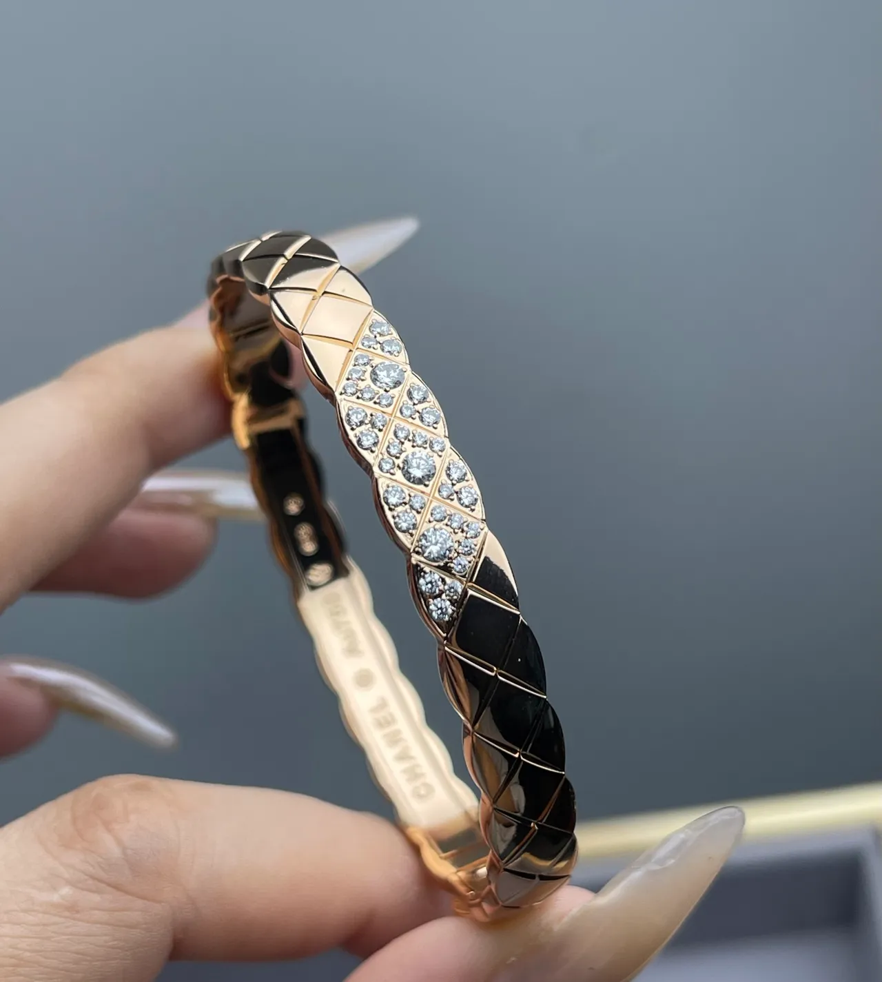 Chanel Coco Crush Bracelets Jonc Cristal Pavé Matelassé 4