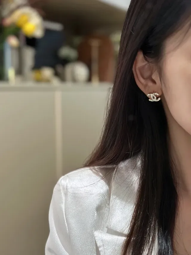 Chanel Interlocking CC Pavé Crystal Stud Earrings 9