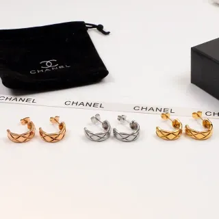 Chanel Aros Matelassé Cuadrillé Oro y Plata