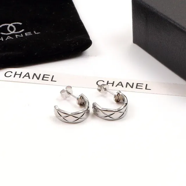 Chanel Quilted Hoop Gold Silver Matelassé Earrings 3