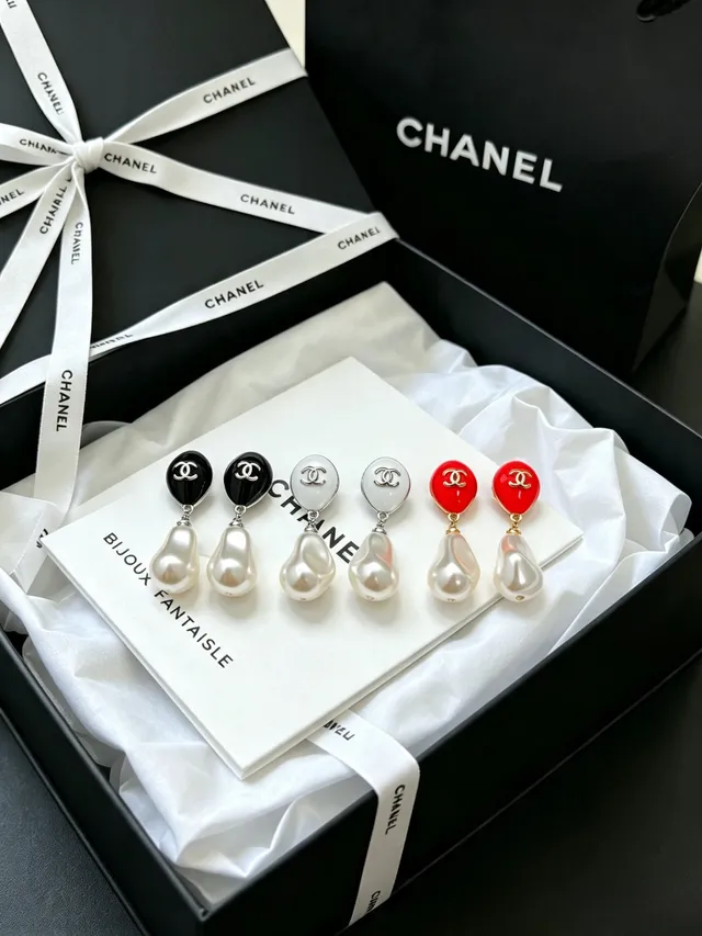 Chanel Red Enamel and Baroque Pearl Drop Earrings 4