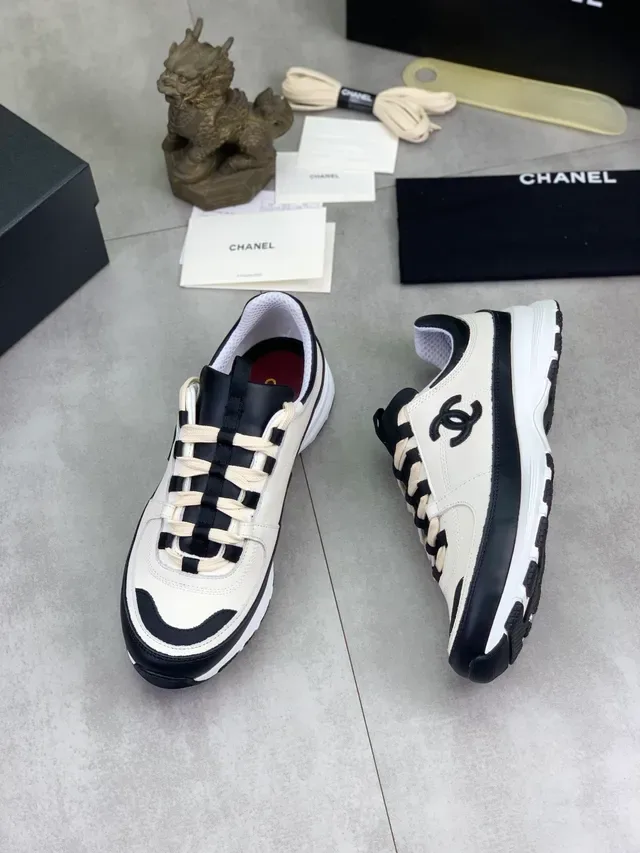 Chanel Runway Sneaker White Black Leather-and-Mesh Upper Dual-Tone Lacing System Chunky Sneakers 4