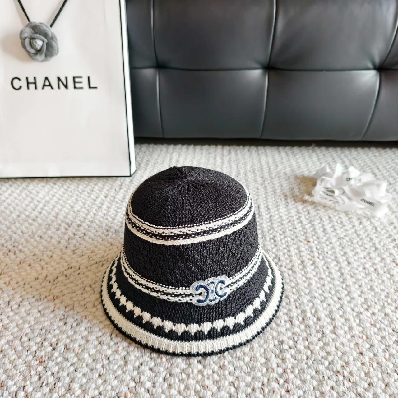 Chanel rayado tejido CC Logo sombrero bucket 7