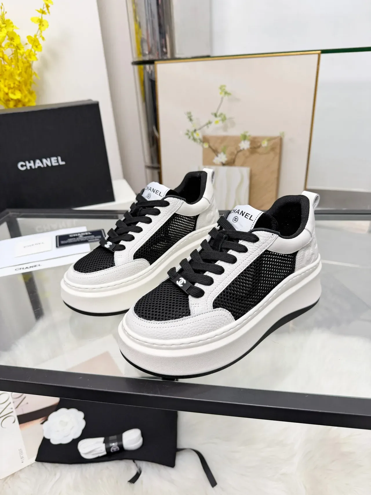 Chanel White Black Chunky Platform Sole Mixed Leather And Mesh Upper Lifestyle Sneakers 5