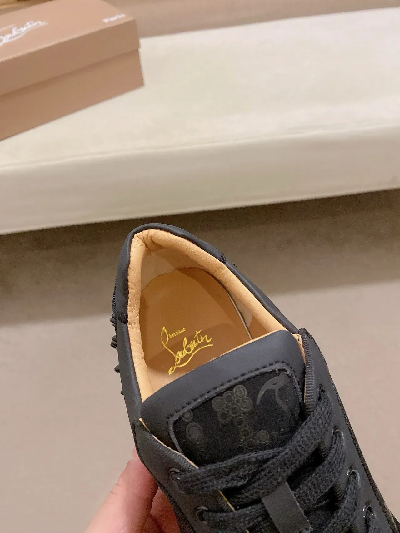 Christian Louboutin Spike Sneaker Chaussures Lifestyle Monogram Tonal Noir 6