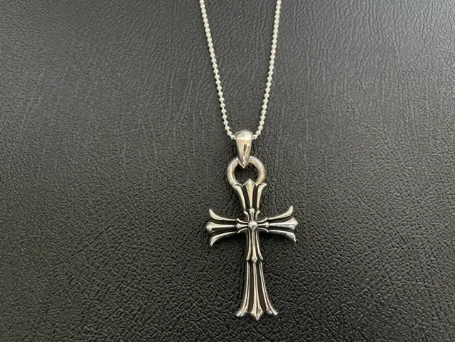 Chrome Hearts Cross and Dagger सिल्वर गॉथिक ऑर्नेट नेकलेस 3