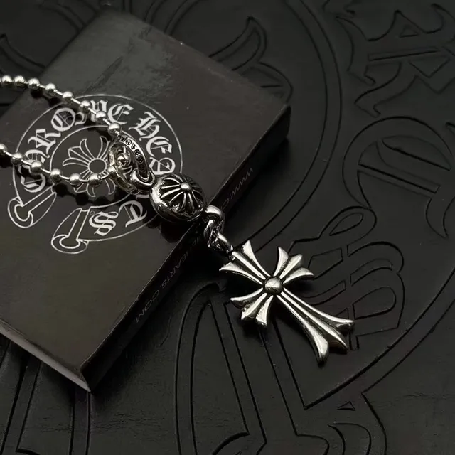 Chrome Hearts 十字架吊坠 银球链项链 6